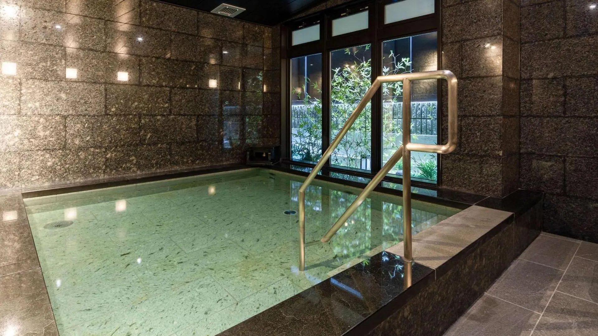 *** Hotel Comfort Inn Kyoto Shijokarasuma Japon