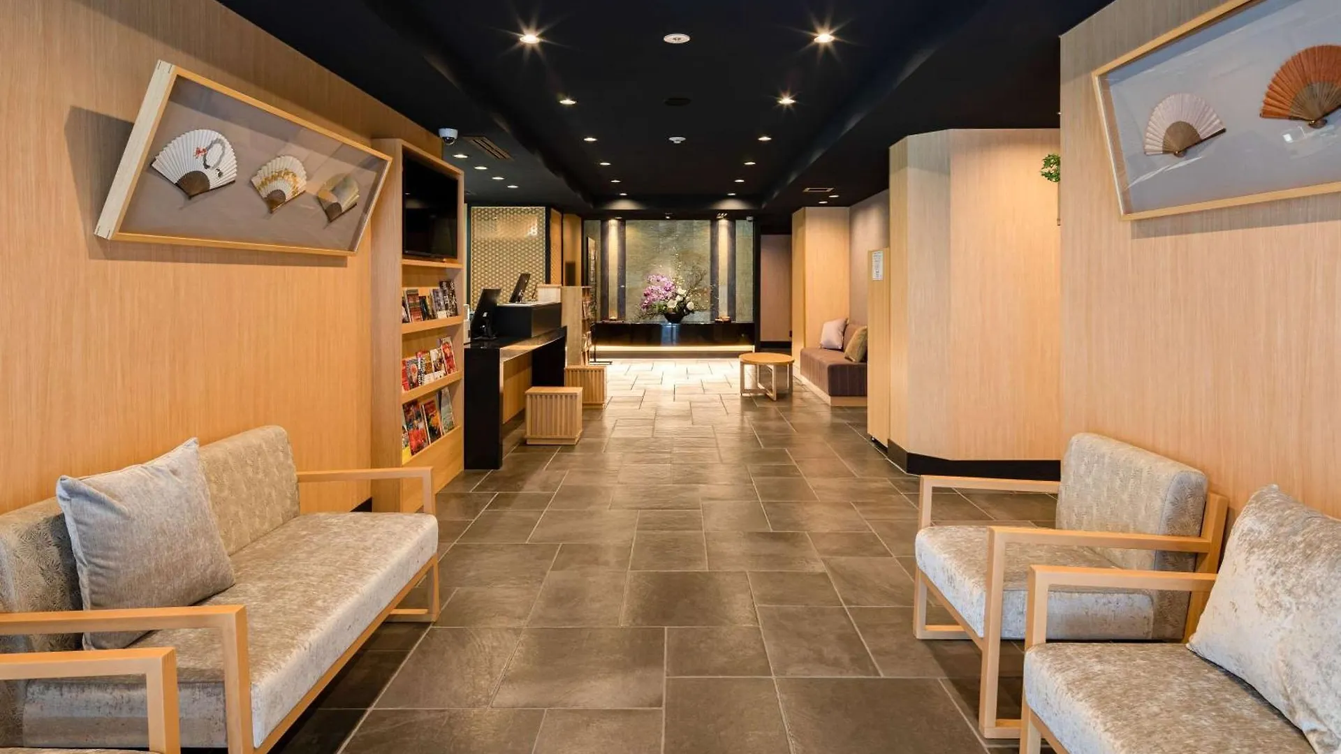 Hotel Comfort Inn Kyoto Shijokarasuma
