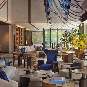 Dusit Thani 酒店